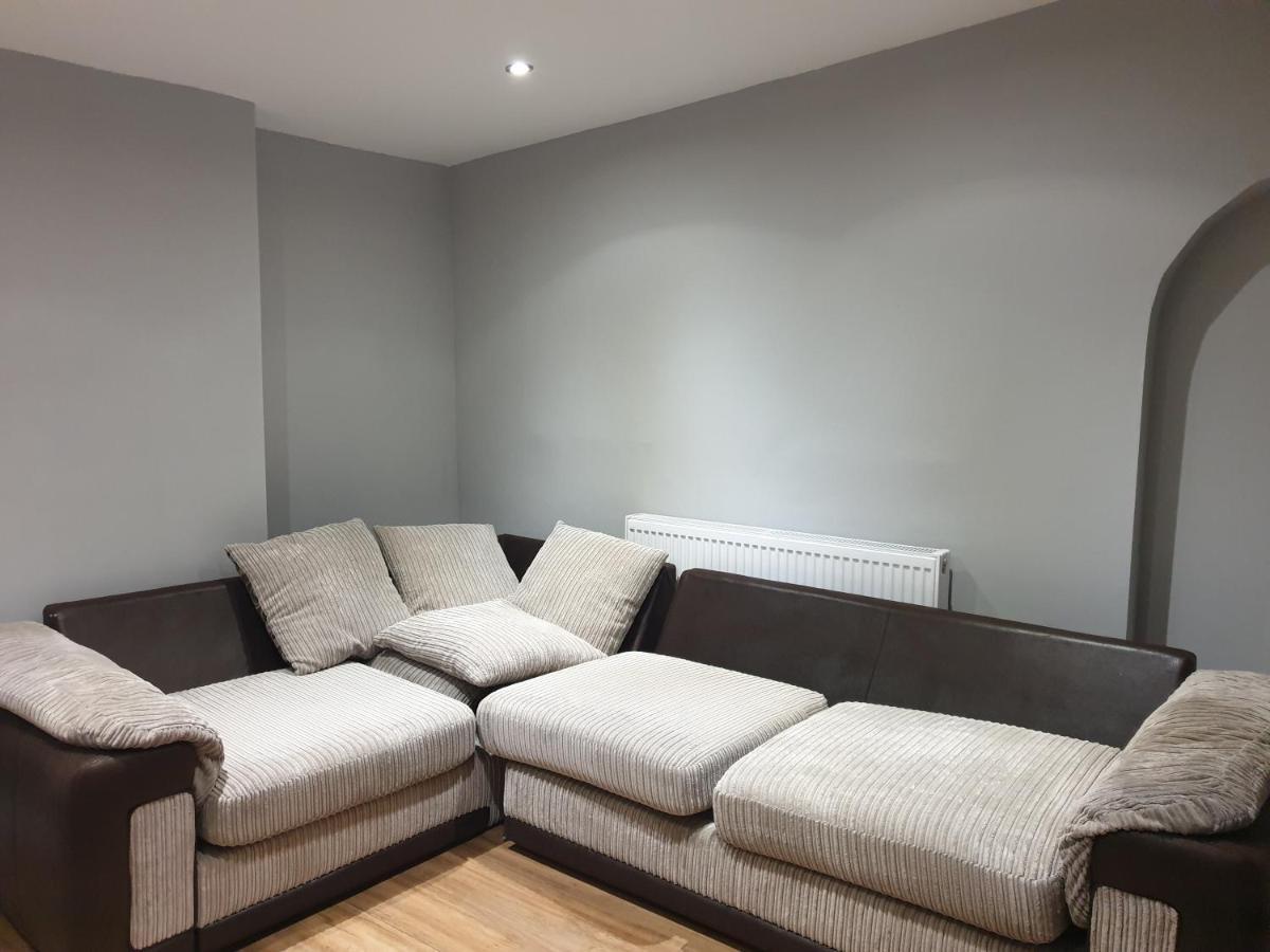 Lovely 1 Bedroom Flat High Barnet 3 Mins Away Εξωτερικό φωτογραφία