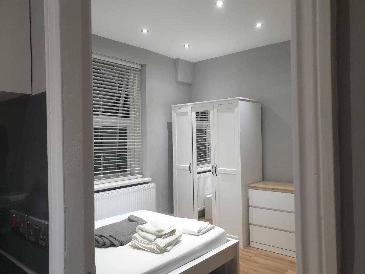 Lovely 1 Bedroom Flat High Barnet 3 Mins Away Εξωτερικό φωτογραφία